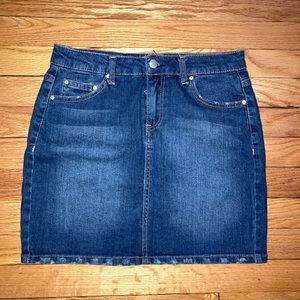 Ivy and Main denim skirt